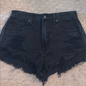 Abercrombie &Fitch BLACK High waisted jean shorts